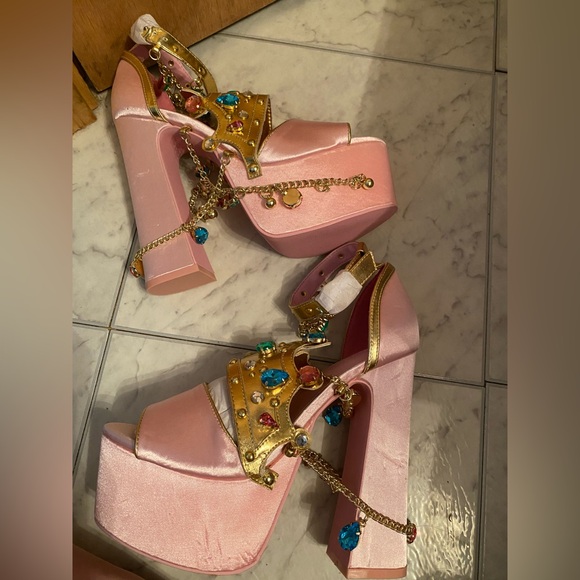 Dolls Kill Crowned Charmer Princess Jewel Heels - brand new - Picture 8 of 16